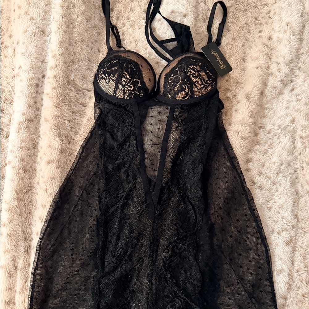 Elegant Black Lace push up Nightgown